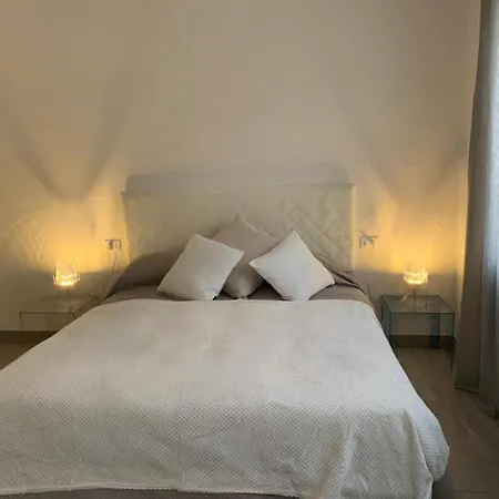 Hotel Domus Dotta New Bologna Exterior foto